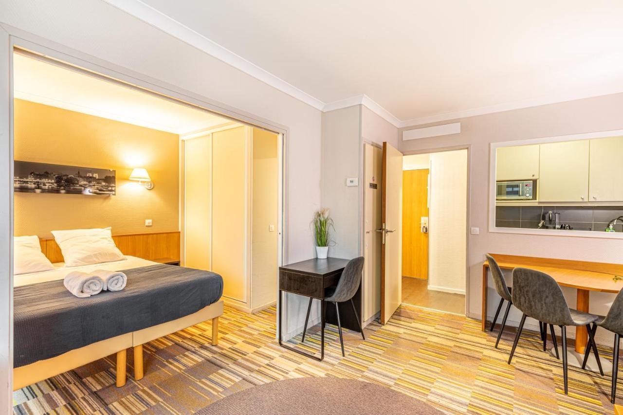 Paris Expo Apart Hotel - Porte De Versailles - 2R & Parking Issy-les-Moulineaux Zewnętrze zdjęcie